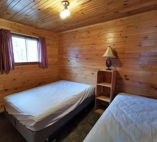 CABIN 15 — Pourvoirie Club Fontbrune – Pourvoirie Club Fontbrune