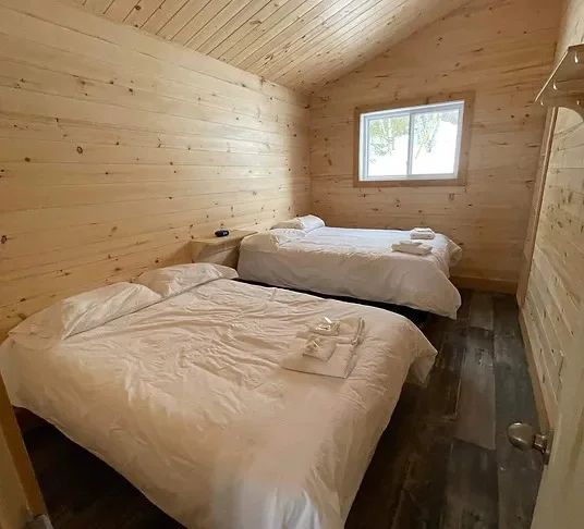 Chalet 2 ou 3 — Pourvoirie Club Fontbrune – Pourvoirie Club Fontbrune