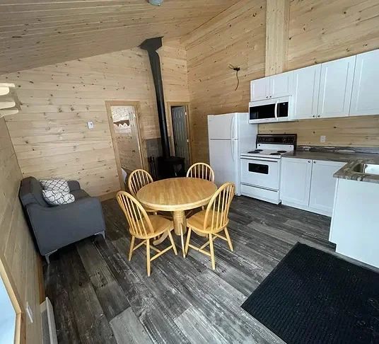 Chalet 2 ou 3 — Pourvoirie Club Fontbrune – Pourvoirie Club Fontbrune
