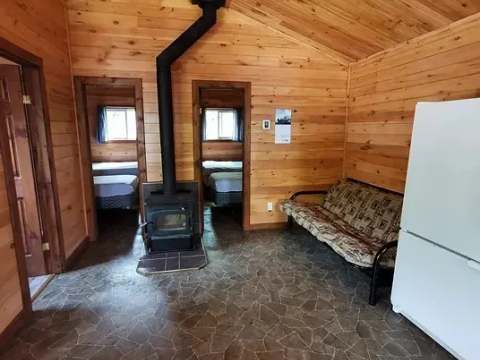 Cabin 8, 9, 10 or 11 – Pourvoirie Club Fontbrune
