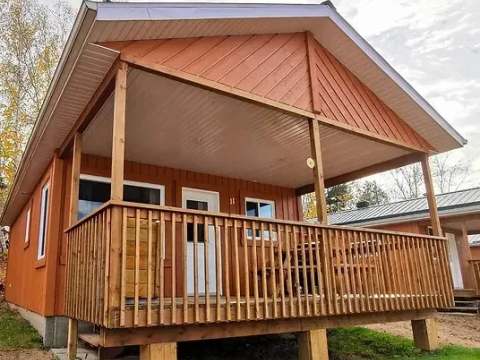 Cabin 8, 9, 10 or 11 – Pourvoirie Club Fontbrune
