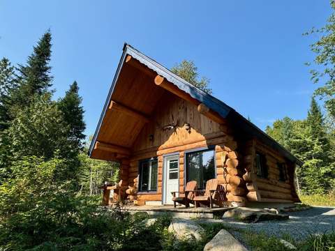 LA LOUTRE CABIN – LA LOUTRE CABIN
