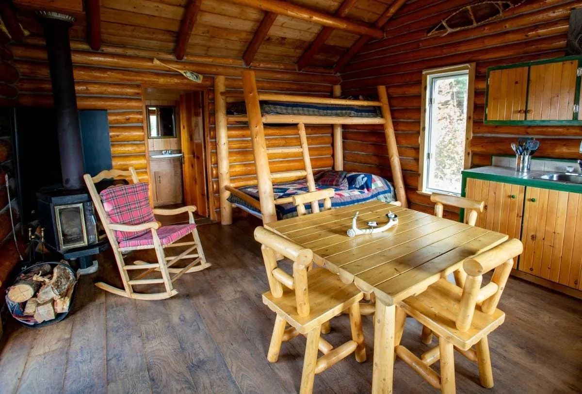 Chalet du Gardien — Pourvoirie Club Hosanna – Pourvoirie Club Hosanna