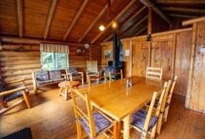 LAC À L'OURS CABIN – Pourvoirie Club Hosanna