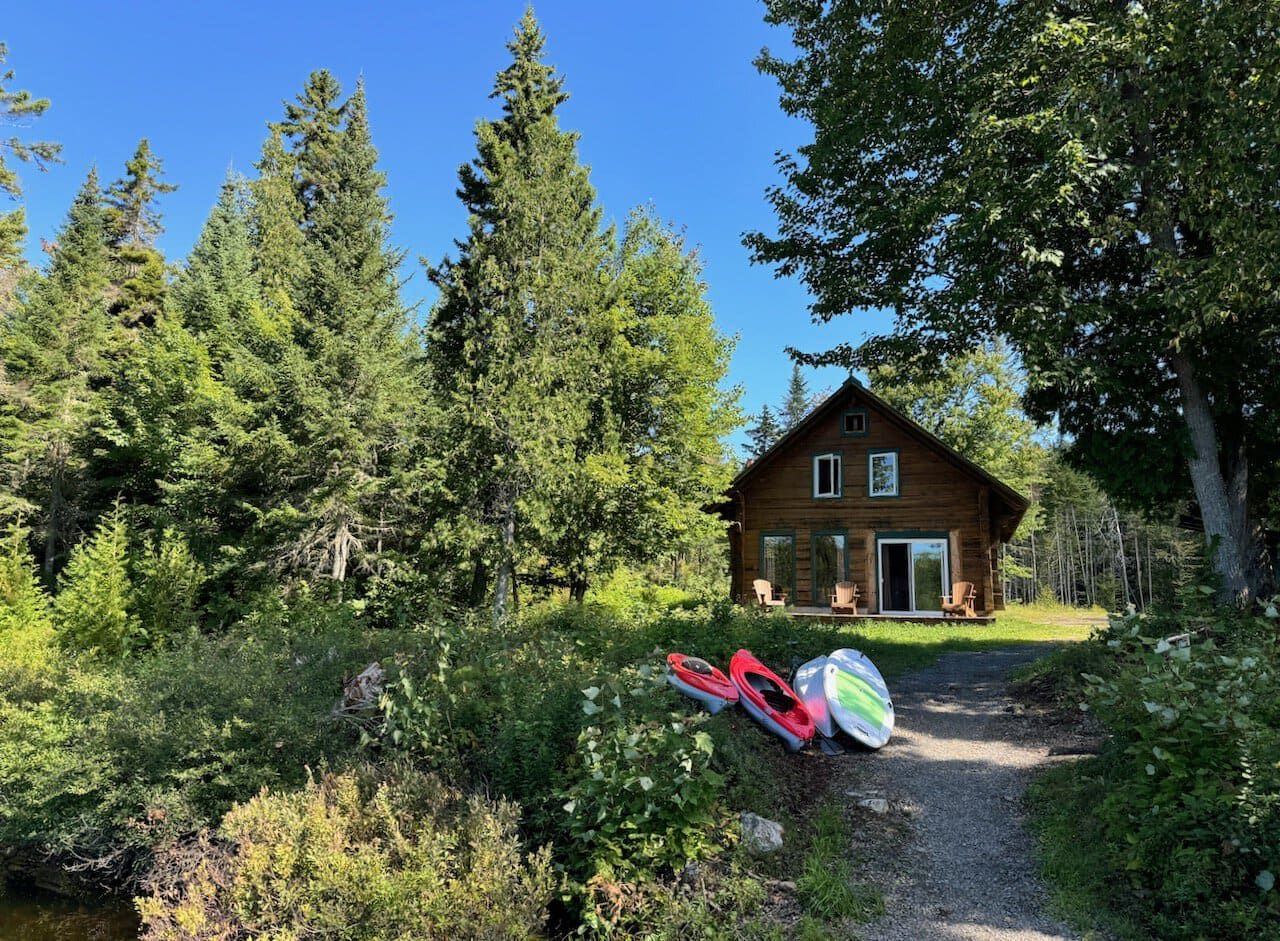 LAC ATTRACTION CABIN 4 — Pourvoirie Club Hosanna – Pourvoirie Club Hosanna