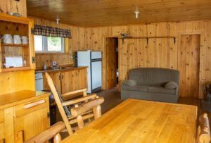 LAC ATTRACTION CHALET 5 – Pourvoirie Club Hosanna