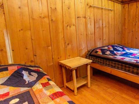 LAC BACOURT CABIN – Pourvoirie Club Hosanna