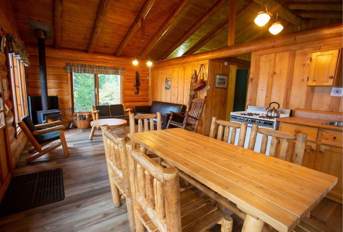 LAC BACOURT CABIN — Pourvoirie Club Hosanna – Pourvoirie Club Hosanna