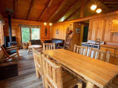 LAC BACOURT CABIN – Pourvoirie Club Hosanna