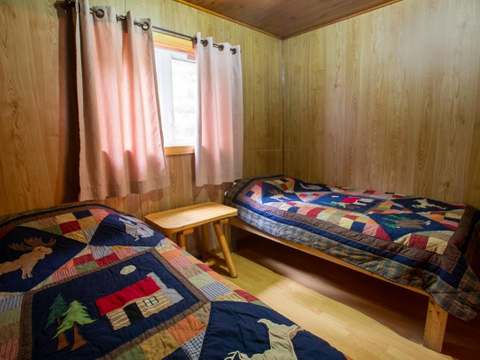 LAC CANARD CABIN 2 – Pourvoirie Club Hosanna