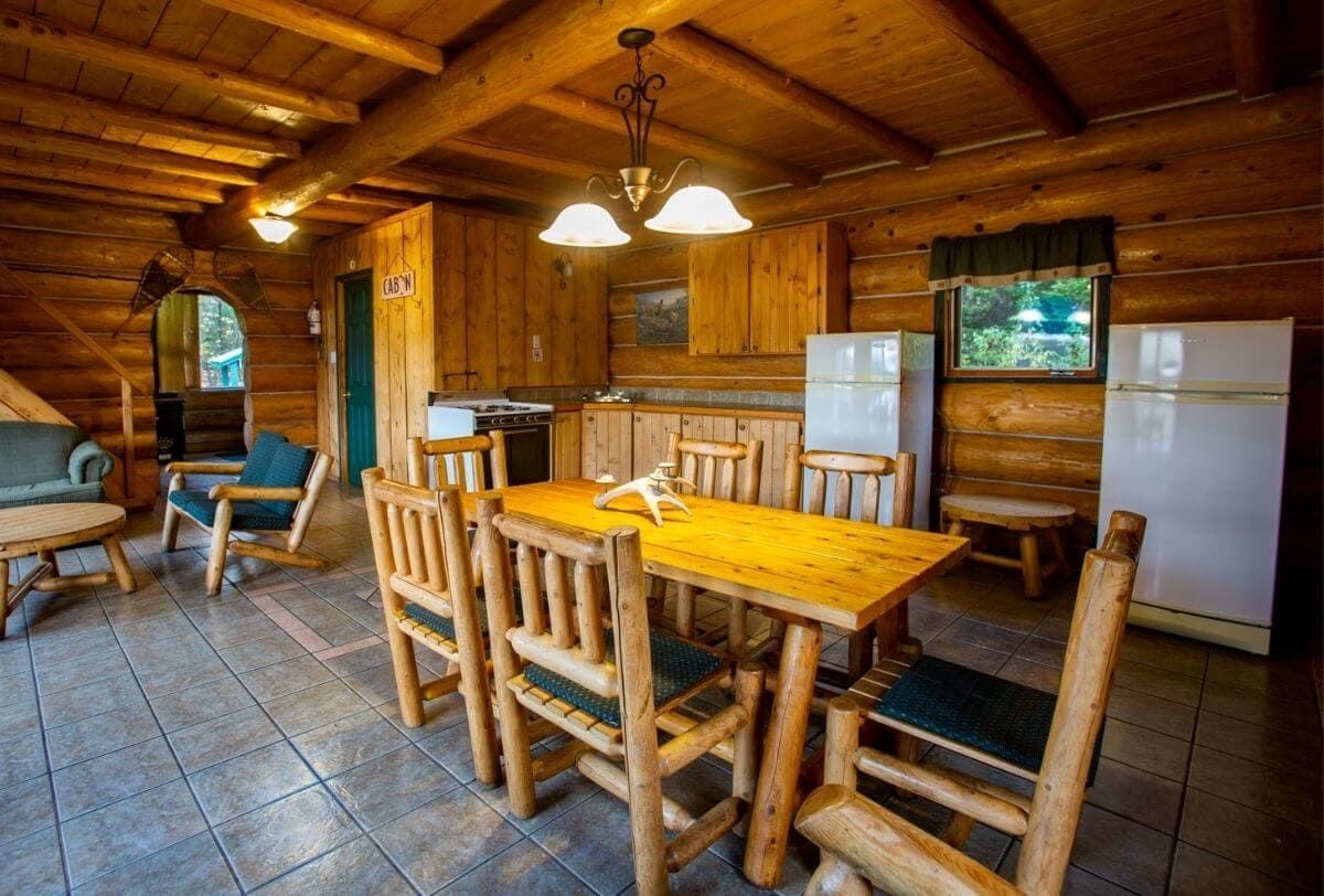 CHALET LAC CARIBOU 2 — Pourvoirie Club Hosanna – Pourvoirie Club Hosanna