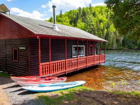 LAC PANACHE CABIN – Pourvoirie Club Hosanna
