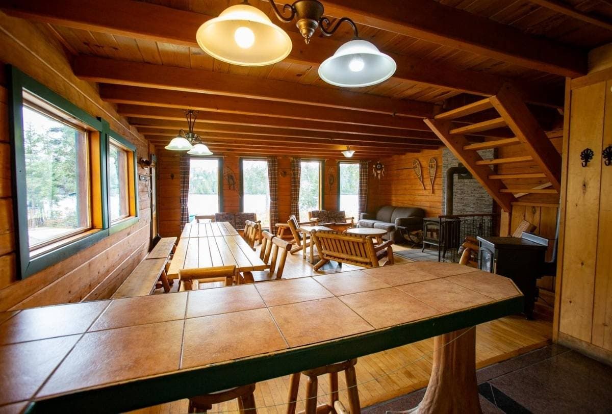 LE GRAND-DUC CABIN — Pourvoirie Club Hosanna – Pourvoirie Club Hosanna