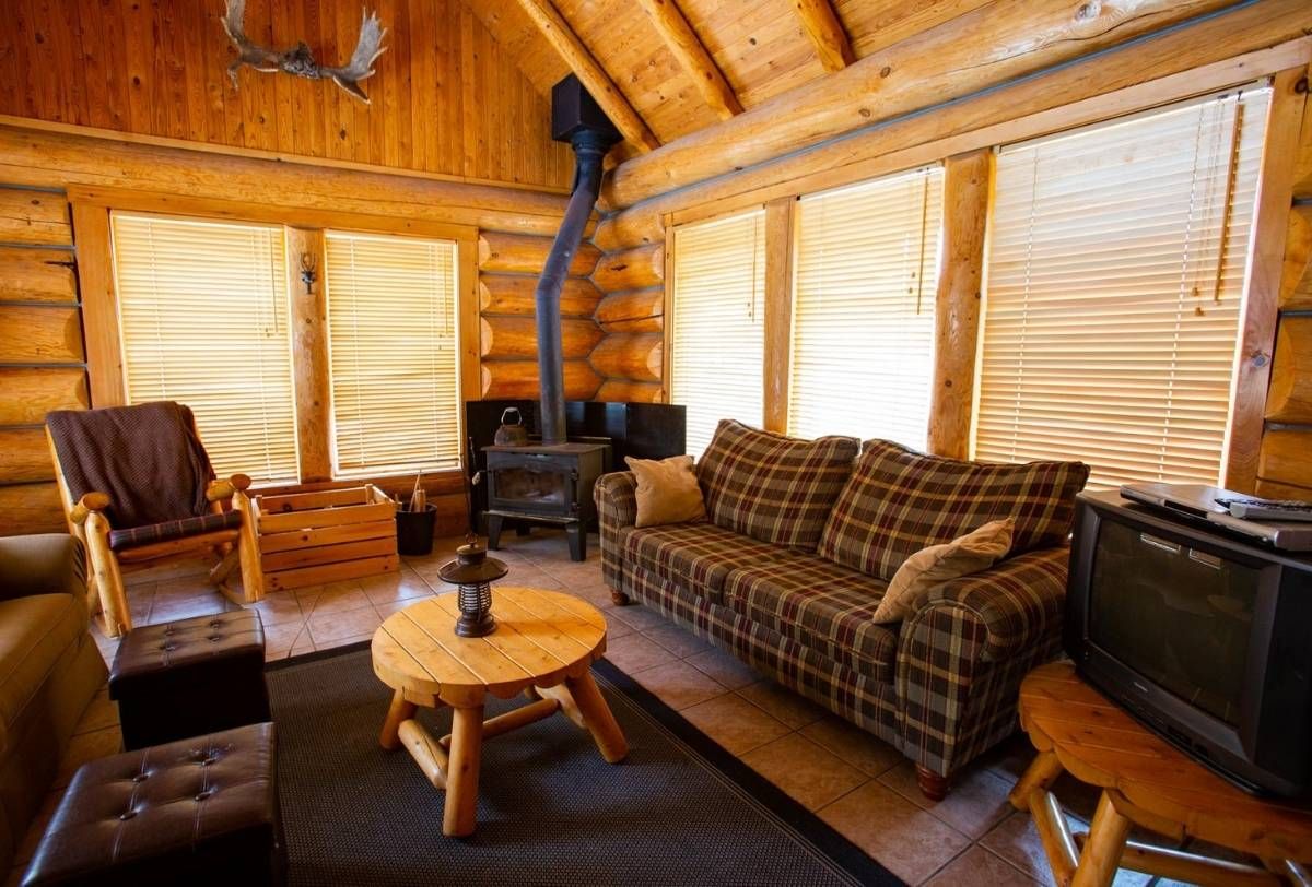 Cabin LE TRAPPEUR CHALET — Pourvoirie Club Hosanna – Pourvoirie Club Hosanna