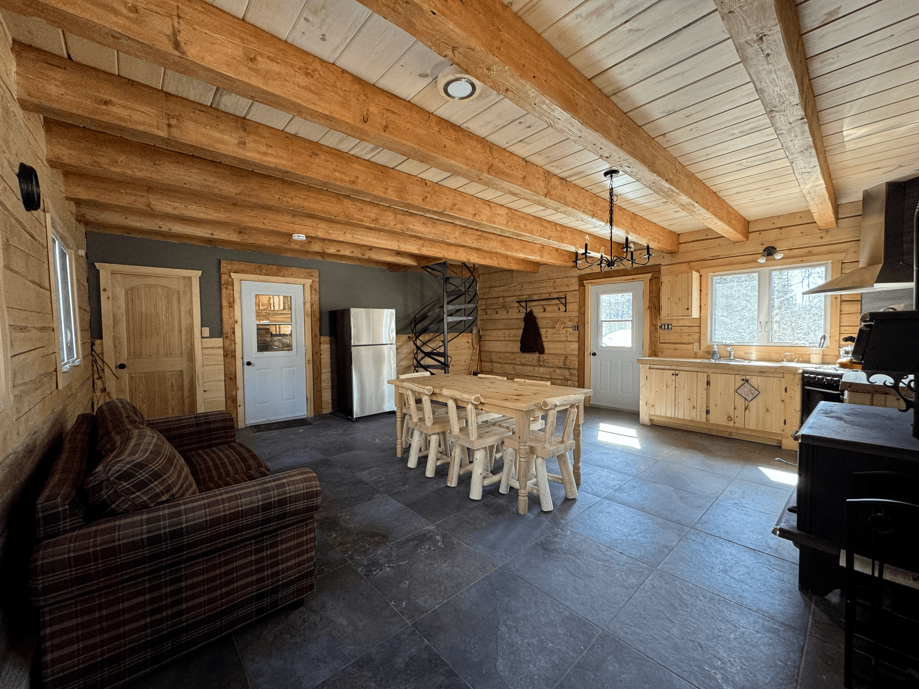 Cabin L'Érablière Des Hautes Terres — Pourvoirie Club Hosanna – Pourvoirie Club Hosanna