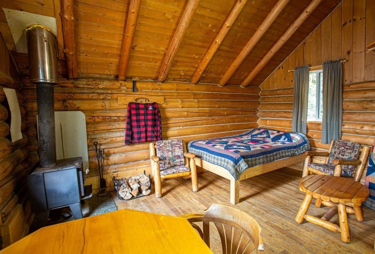 Cabin CANARD REFUGE CAMP — Pourvoirie Club Hosanna – Pourvoirie Club Hosanna