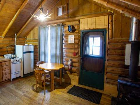 CANARD REFUGE CAMP – Pourvoirie Club Hosanna