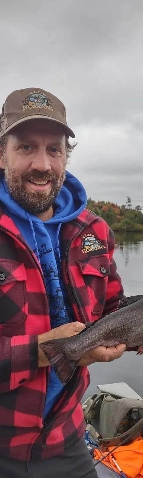 Fishing Lake trout / charr at Pourvoirie Club Hosanna, Mauricie, Quebec — photo 2