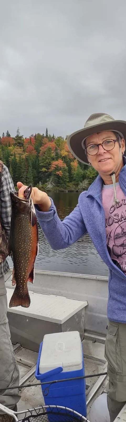 Fishing at Pourvoirie Club Hosanna, Mauricie, Quebec