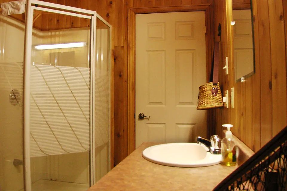 Chalet des Loups — Pourvoirie Club Rossignol – Pourvoirie Club Rossignol