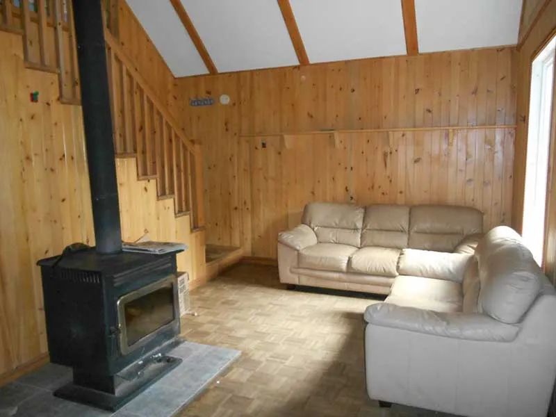 CHALET BLANC — Pourvoirie Coin Lavigne – Pourvoirie Coin Lavigne