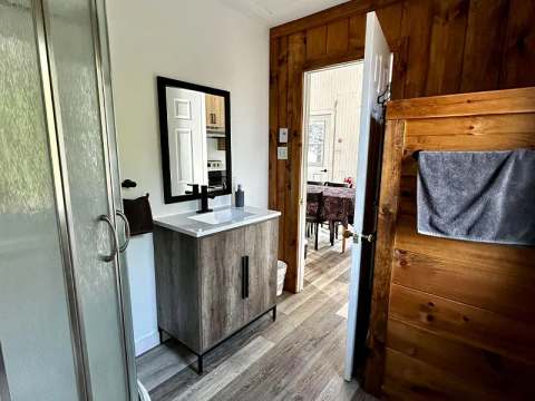 CARIBOU CABIN – Pourvoirie Coin Lavigne