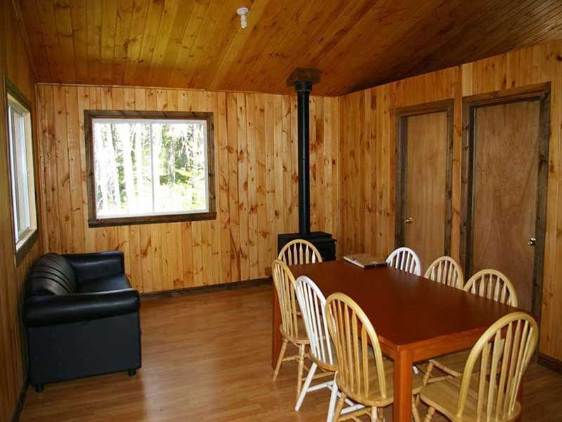 DU TROU CABIN — Pourvoirie Coin Lavigne – Pourvoirie Coin Lavigne