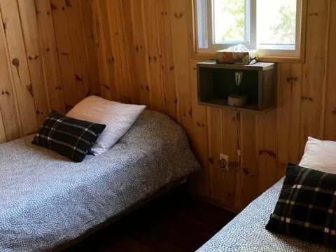 Chalet Chouette Épervière – Pourvoirie Damville