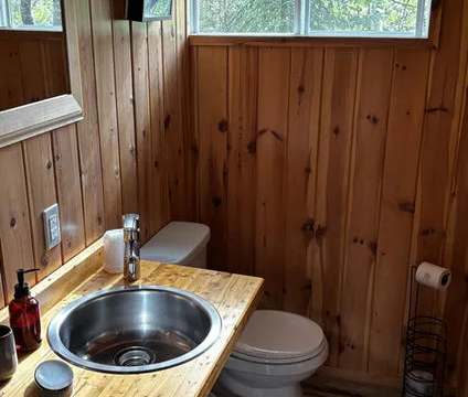Chalet Chouette Épervière – Pourvoirie Damville