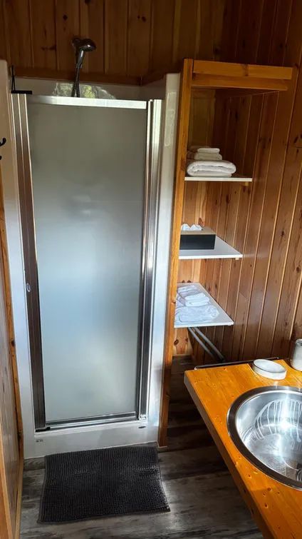 Chalet Chouette Épervière – Pourvoirie Damville