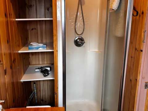 Chalet Petite Nyctale – Pourvoirie Damville