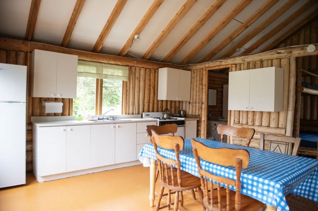 Chalet #6 — Pourvoirie de l'Ours Brun – Pourvoirie de l'Ours Brun