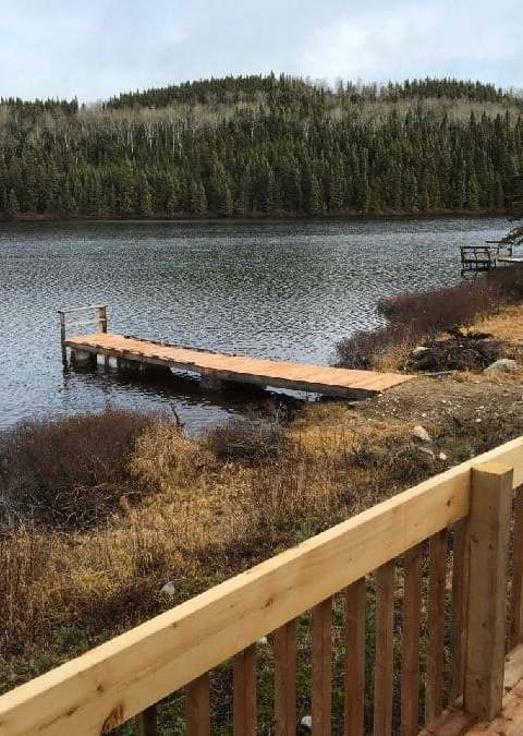 Wilderness lodging site at Pourvoirie de la Truite Rouge, Côte-Nord, Quebec