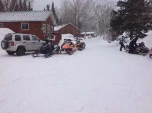 Journée en plein air sur le territoire de la pourvoirie chez Pourvoirie des 100 Lacs Sud, Laurentides, Québec