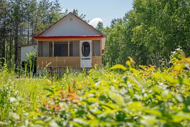 Cabin no. 2 — Pourvoirie des Bouleaux Blancs – Pourvoirie des Bouleaux Blancs