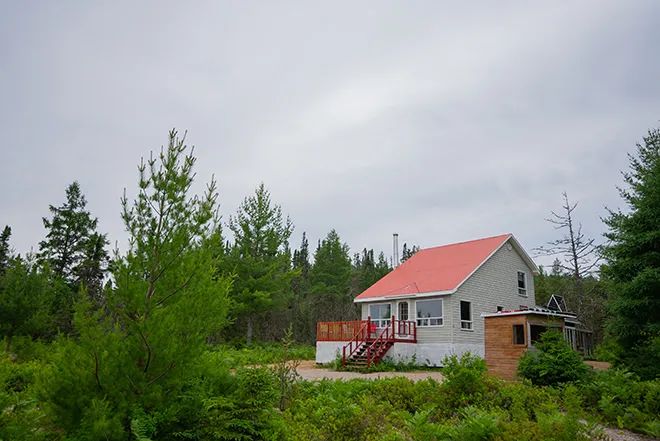 Chalet no. 4 — Pourvoirie des Bouleaux Blancs – Pourvoirie des Bouleaux Blancs