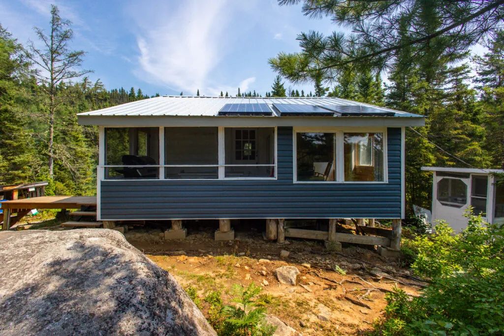 CHALET 1 — Pourvoirie des Grands Ducs – Pourvoirie des Grands Ducs