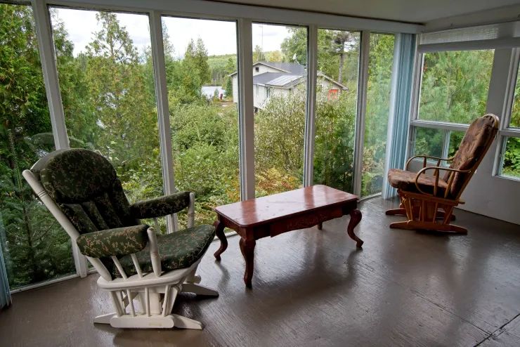 CHALET 2 — Pourvoirie des Grands Ducs – Pourvoirie des Grands Ducs