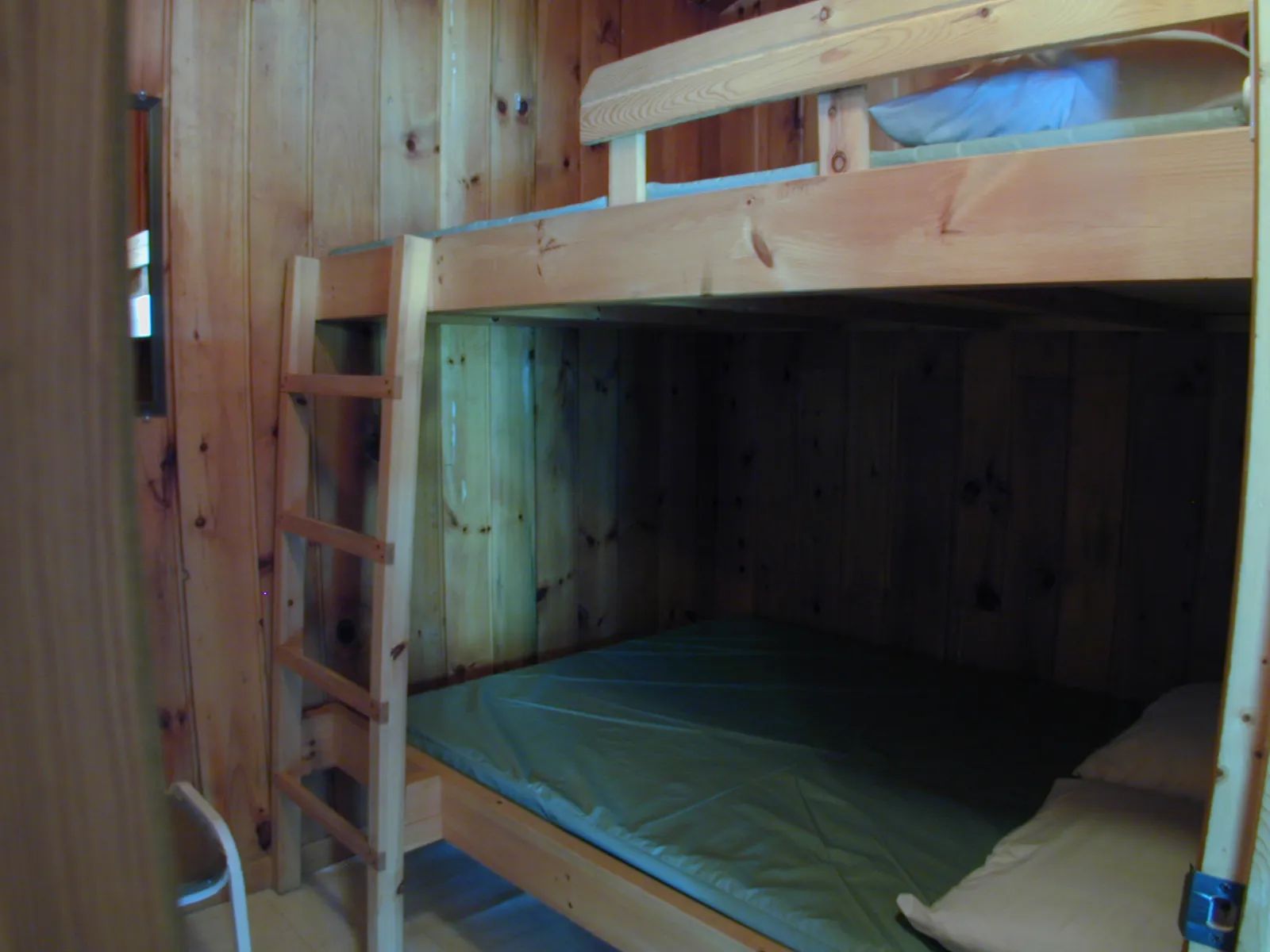 Cabin Cottage 01 — Pourvoirie Domaine Bazinet – Pourvoirie Domaine Bazinet