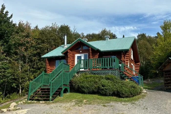 CHALET 11 – Pourvoirie Domaine Bazinet