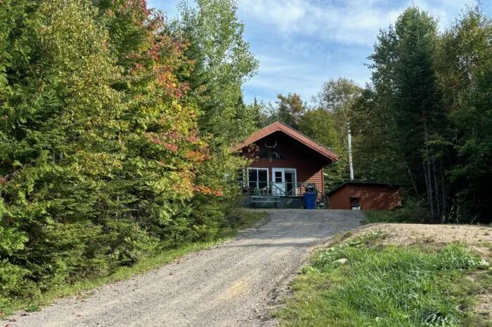 CHALET 12 – Pourvoirie Domaine Bazinet