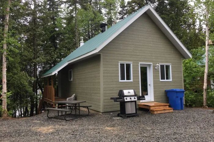 CHALET 25 – Pourvoirie Domaine Bazinet