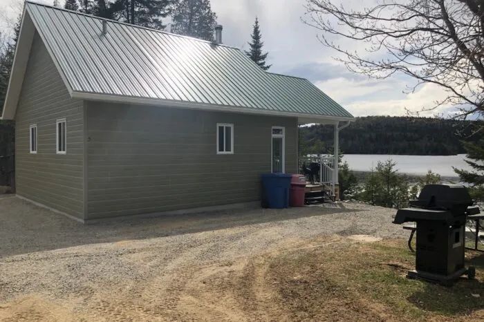 CABIN 5 – Pourvoirie Domaine Bazinet