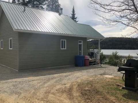 CABIN 5 – Pourvoirie Domaine Bazinet