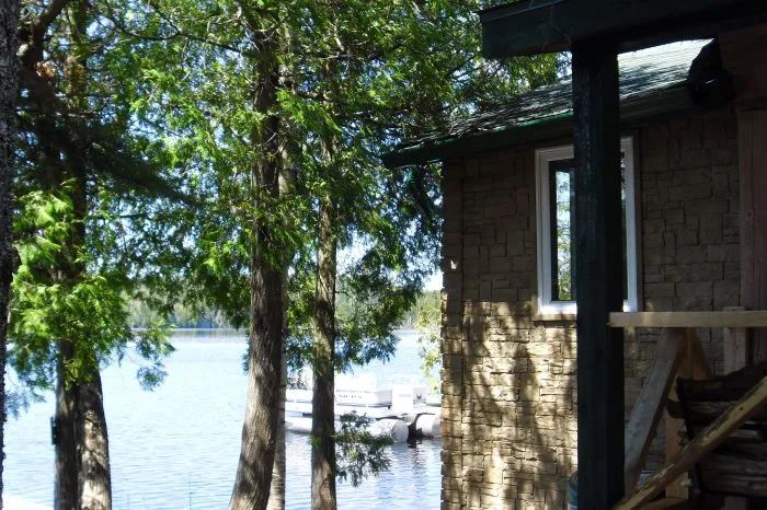 CABIN 6 – Pourvoirie Domaine Bazinet