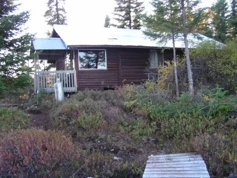 CHALET PETIT HUARD — Pourvoirie Domaine des Patriotes – Pourvoirie Domaine des Patriotes