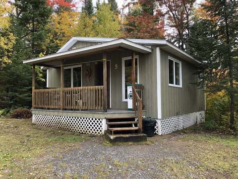 LA CHOUETTE CABIN – LA CHOUETTE CABIN