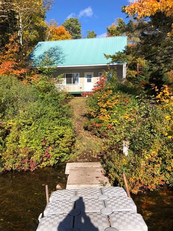 CHALET LA MARTRE – Pourvoirie Domaine du Renard Bleu