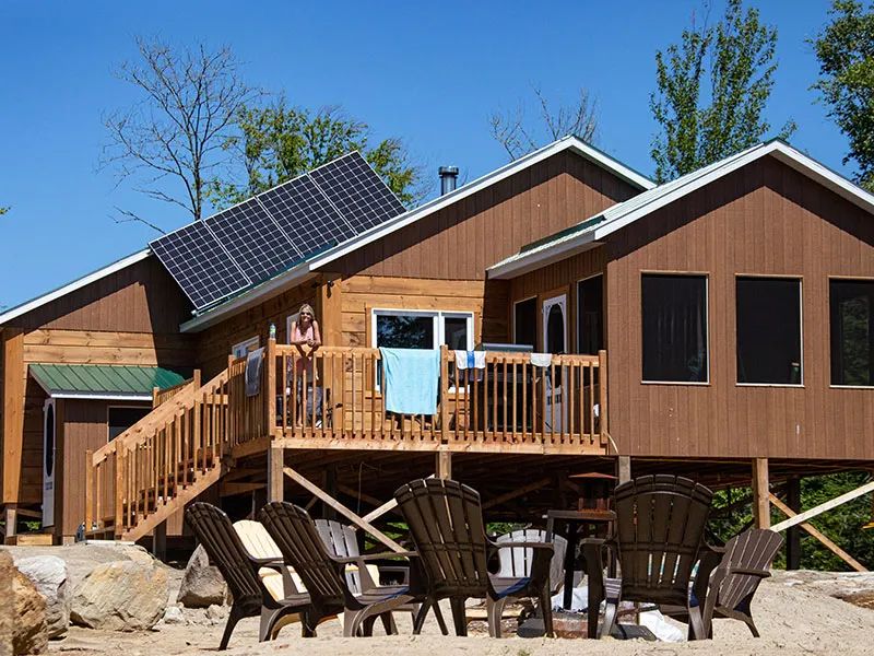 CHALET SUISSE – Pourvoirie Domaine du Renard Bleu
