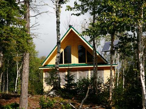 CHALET CHARLAND – Pourvoirie du Club Bataram